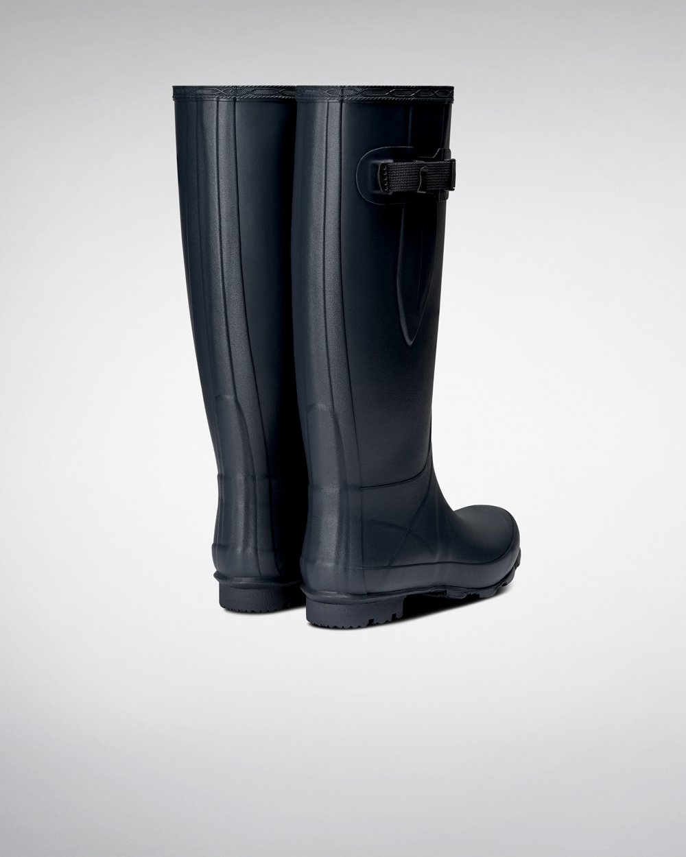 Hunter Norris Field Wide Fit Rain Boots - Shop Womens Navy - ENXMUH793